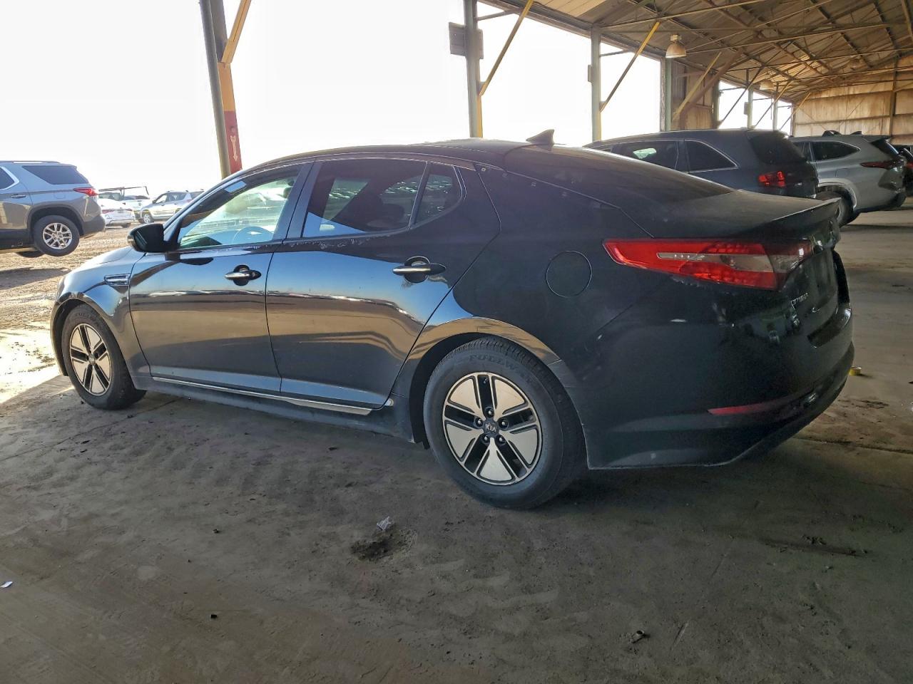 2012 KIA OPTIMA HYBRID photo 2
