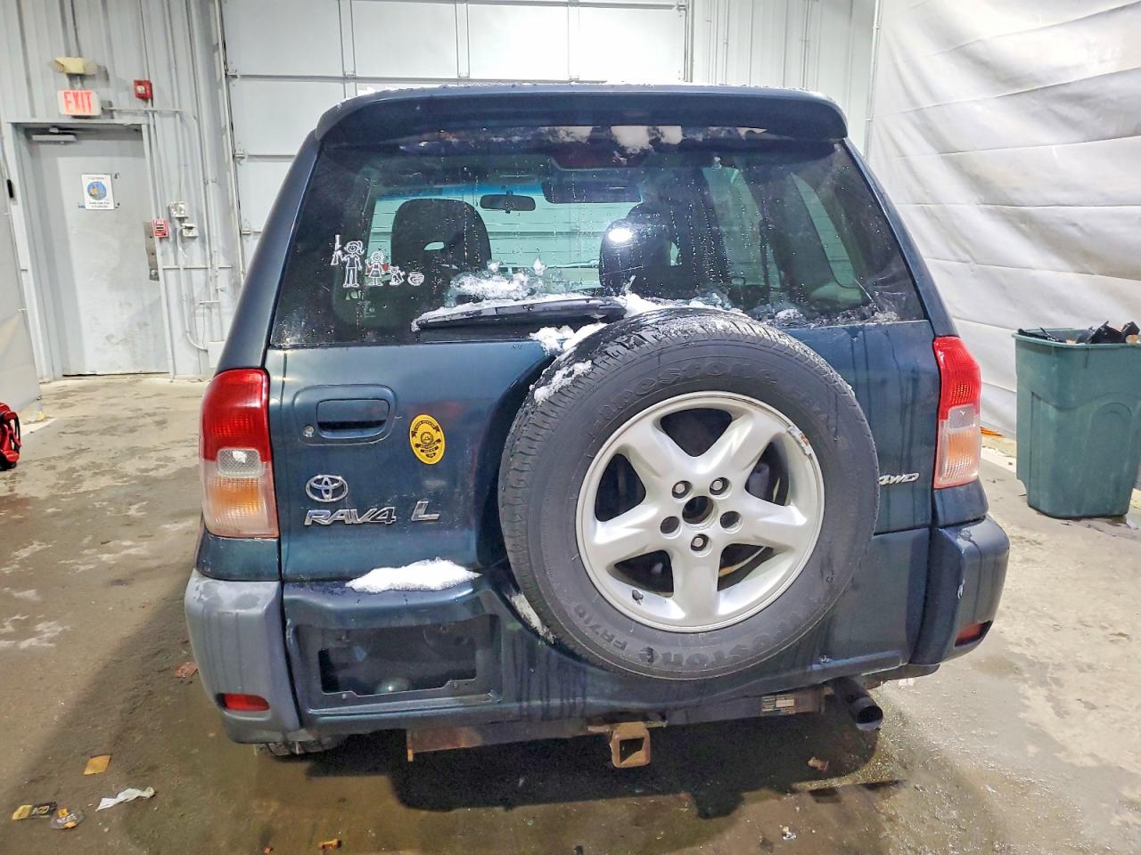 2003 TOYOTA RAV4 photo 11