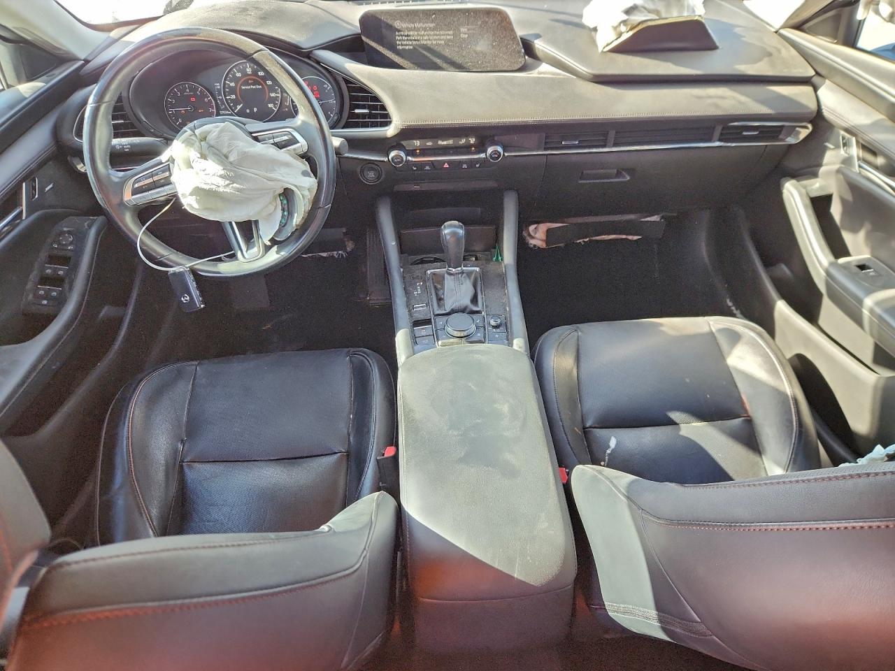 2019 MAZDA 3 PREMIUM photo 8