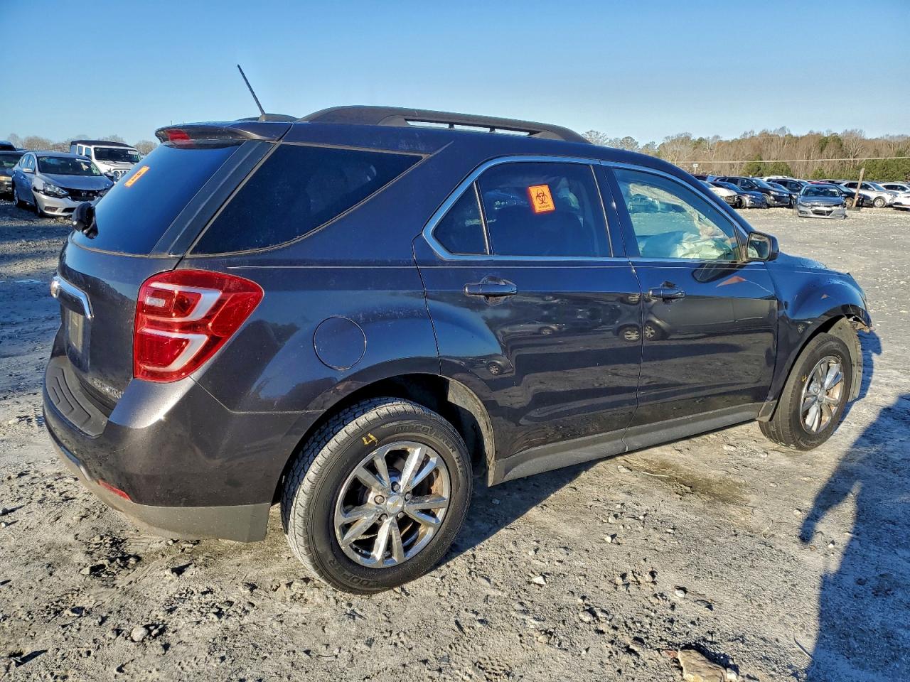 2016 CHEVROLET EQUINOX LT photo 3