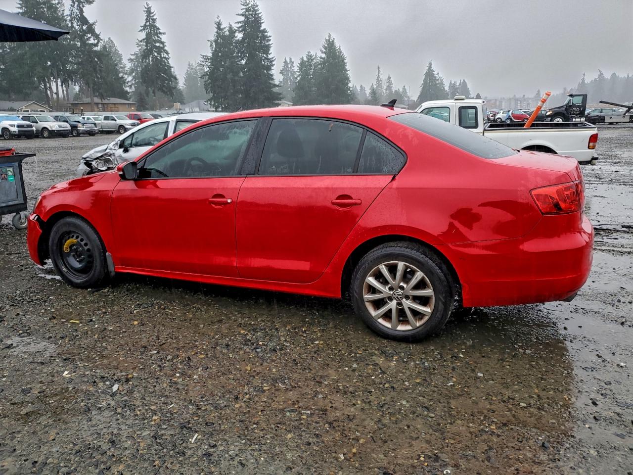 2012 VOLKSWAGEN JETTA SE photo 2