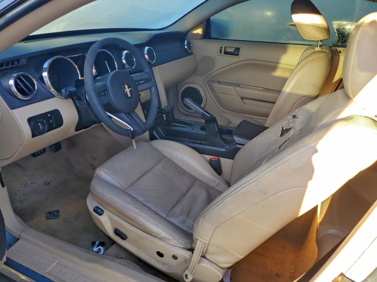 2005 FORD MUSTANG photo 7