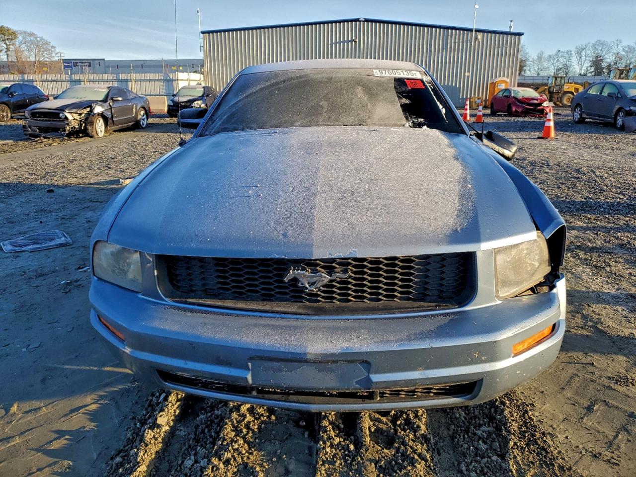 2005 FORD MUSTANG photo 5