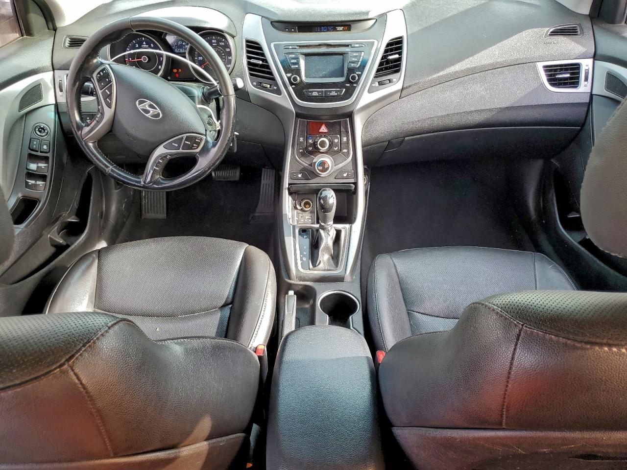 2014 HYUNDAI ELANTRA SE photo 8