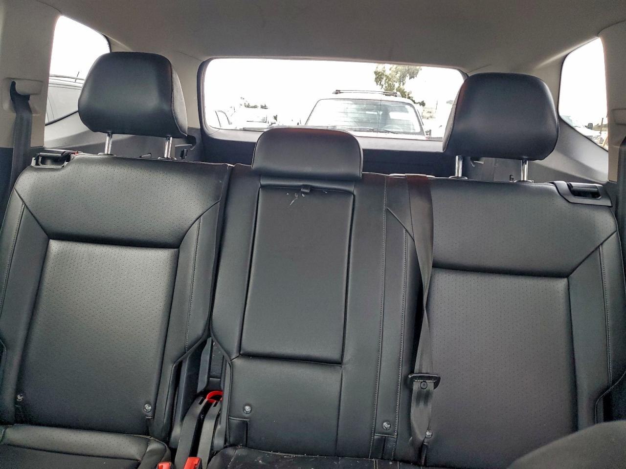 2018 VOLKSWAGEN ATLAS SE photo 28