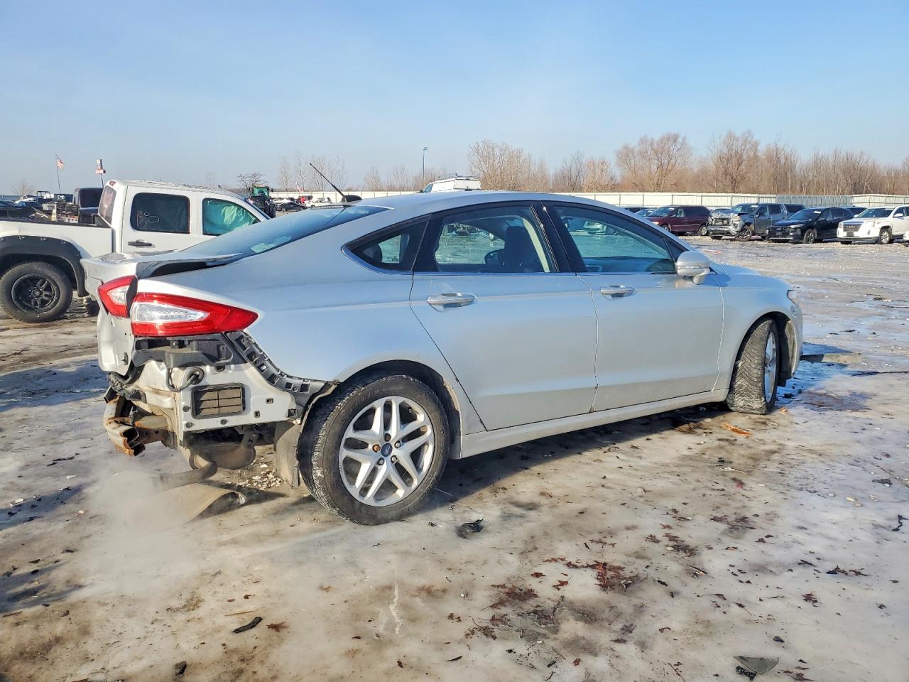 2014 FORD FUSION SE photo 3