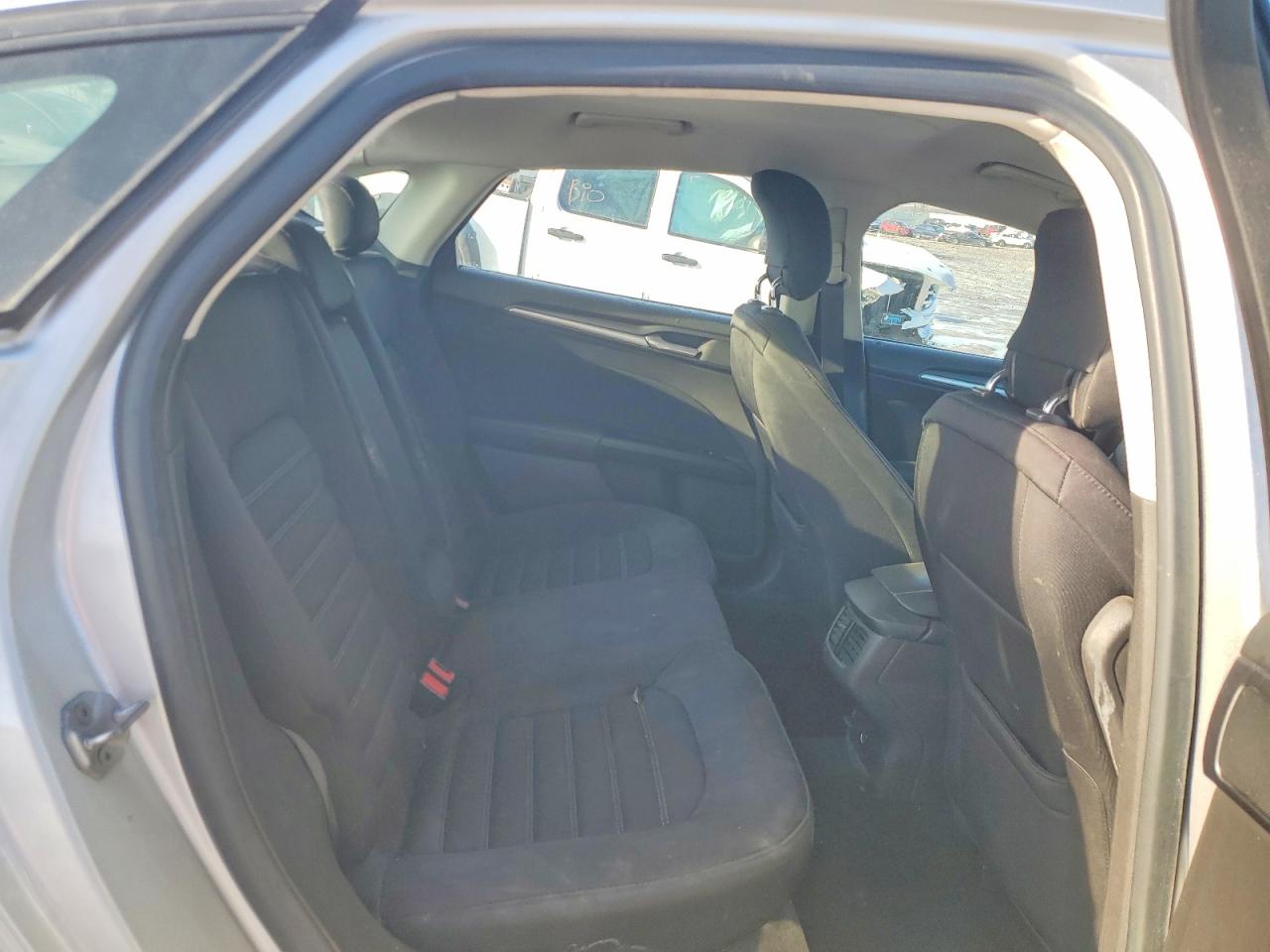2014 FORD FUSION SE photo 10