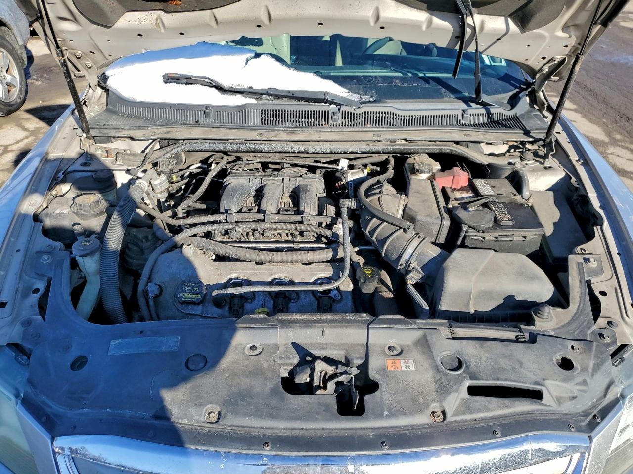 2010 FORD TAURUS LIMITED photo 11