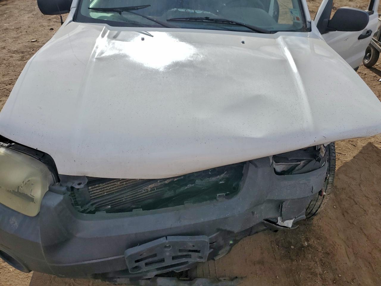 2006 FORD ESCAPE XLS photo 11