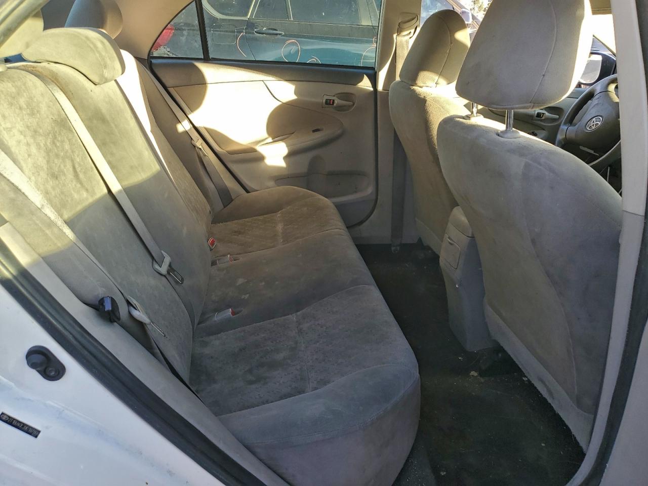 2009 TOYOTA COROLLA BASE photo 19