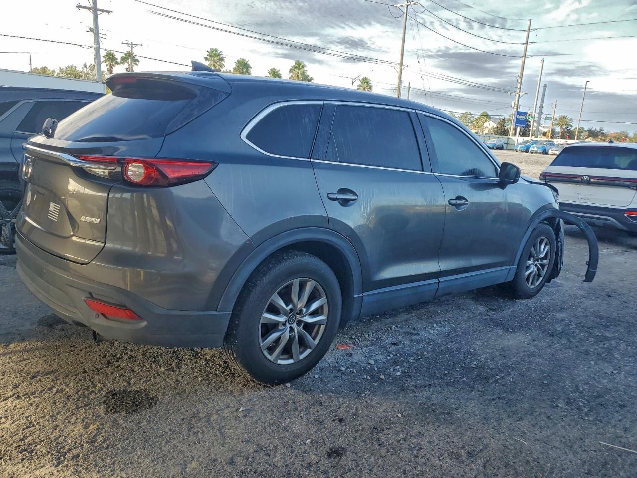 2018 MAZDA CX-9 TOURING photo 7