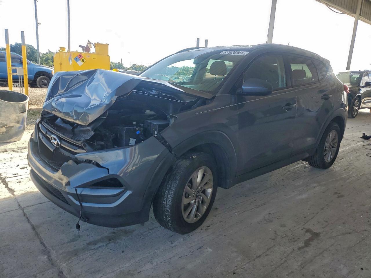2016 HYUNDAI TUCSON