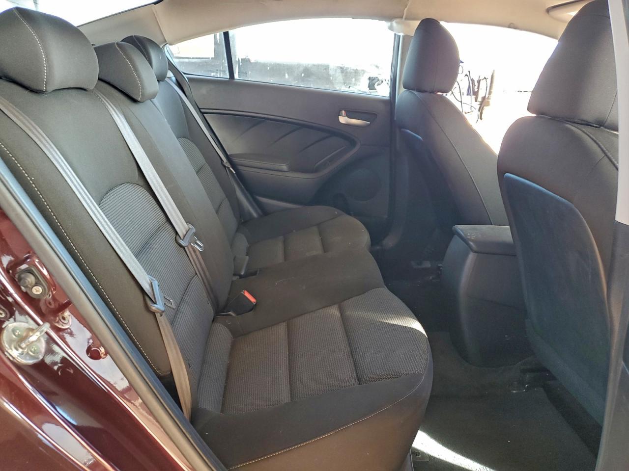 2017 KIA FORTE LX photo 10