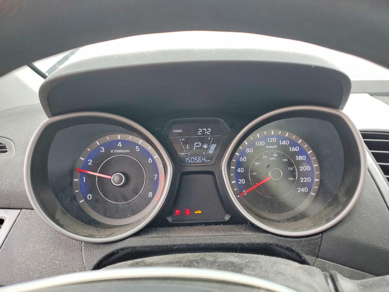 2016 HYUNDAI ELANTRA SE photo 9