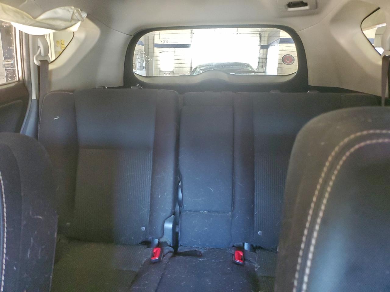2015 TOYOTA RAV4 XLE photo 10