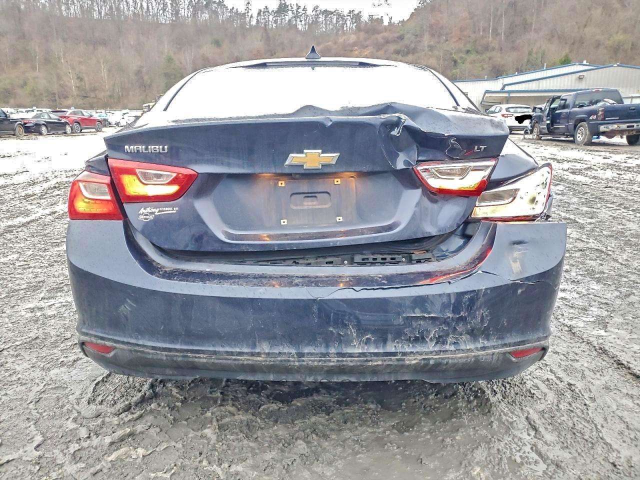 2016 CHEVROLET MALIBU LT photo 11