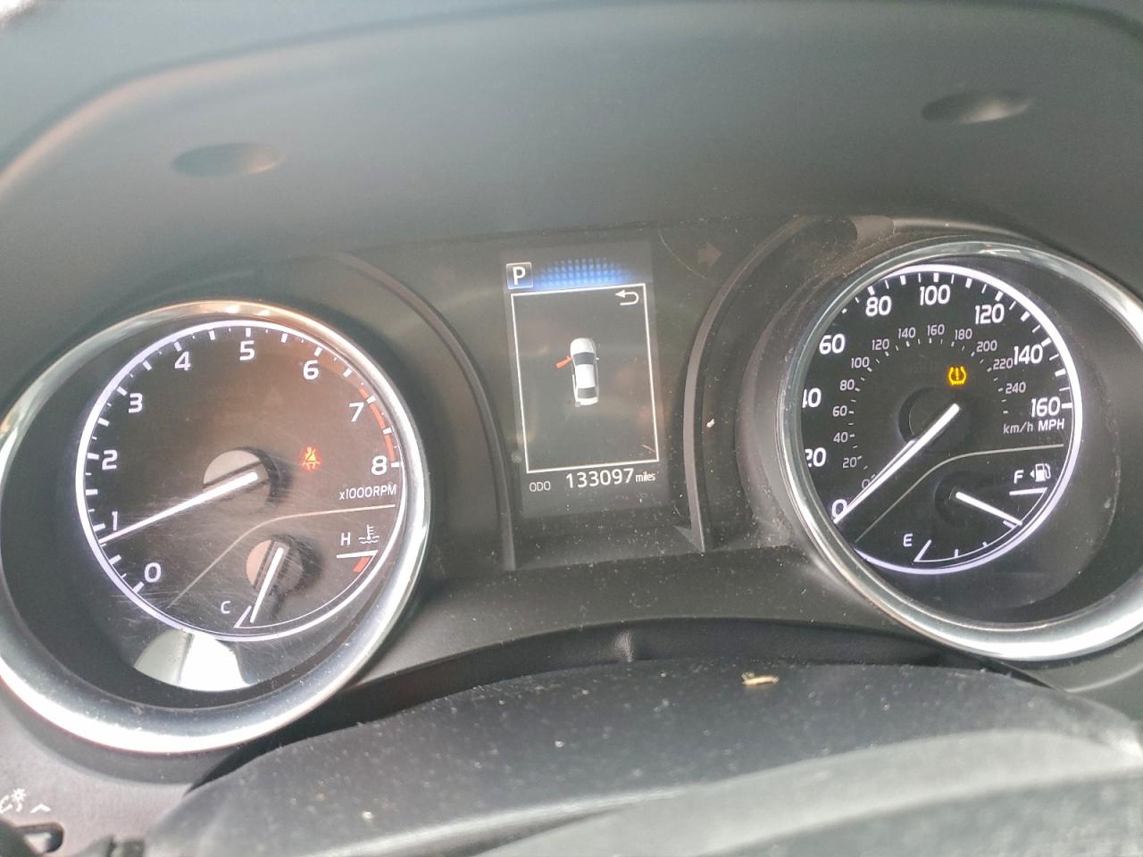 2019 TOYOTA CAMRY L photo 17