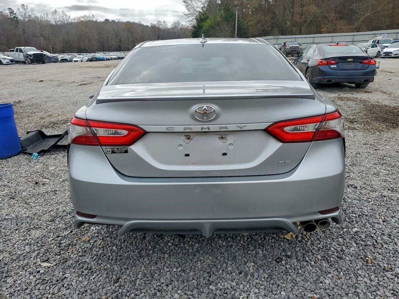 2019 TOYOTA CAMRY L photo 11