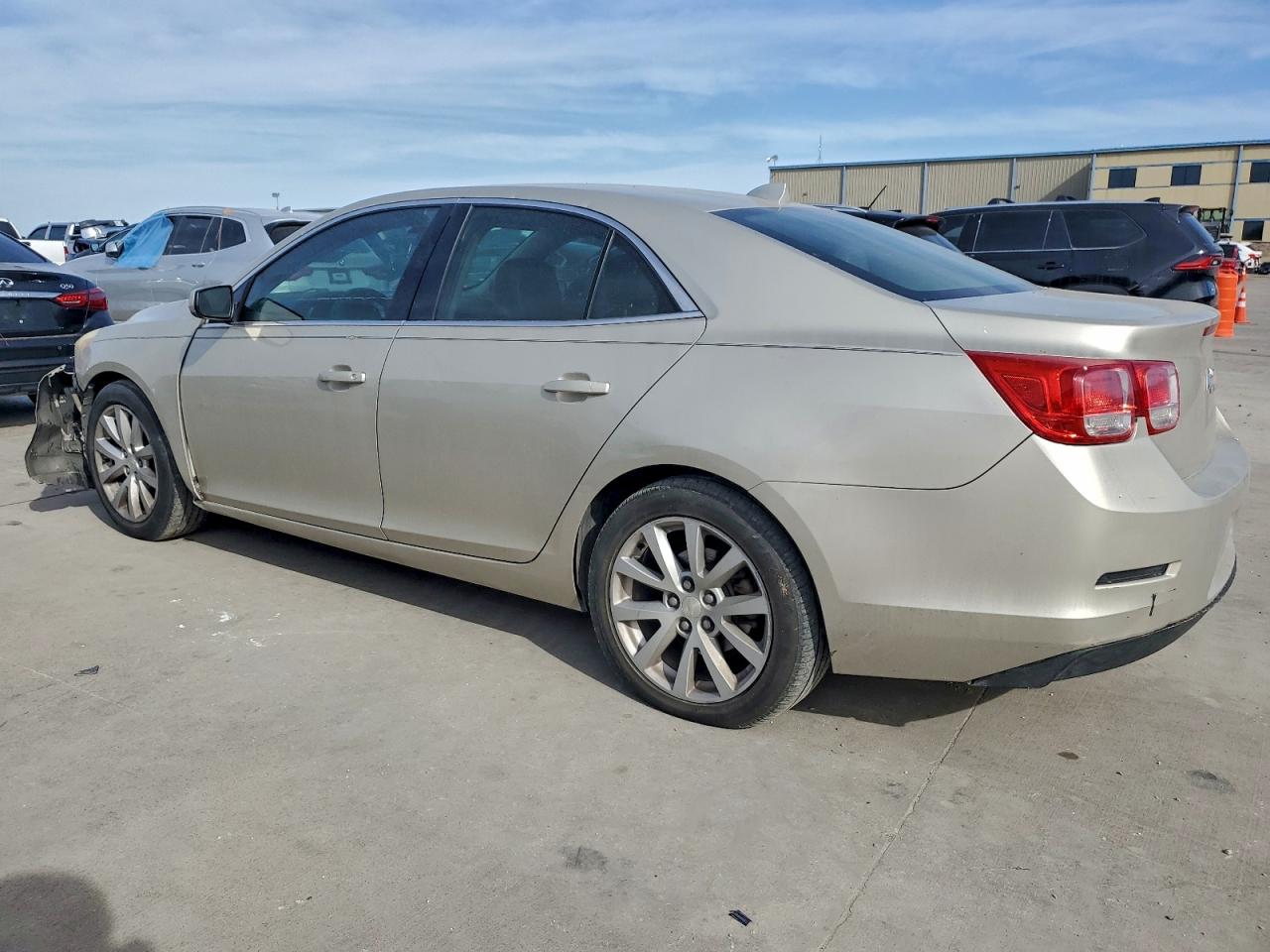2013 CHEVROLET MALIBU 2LT photo 4