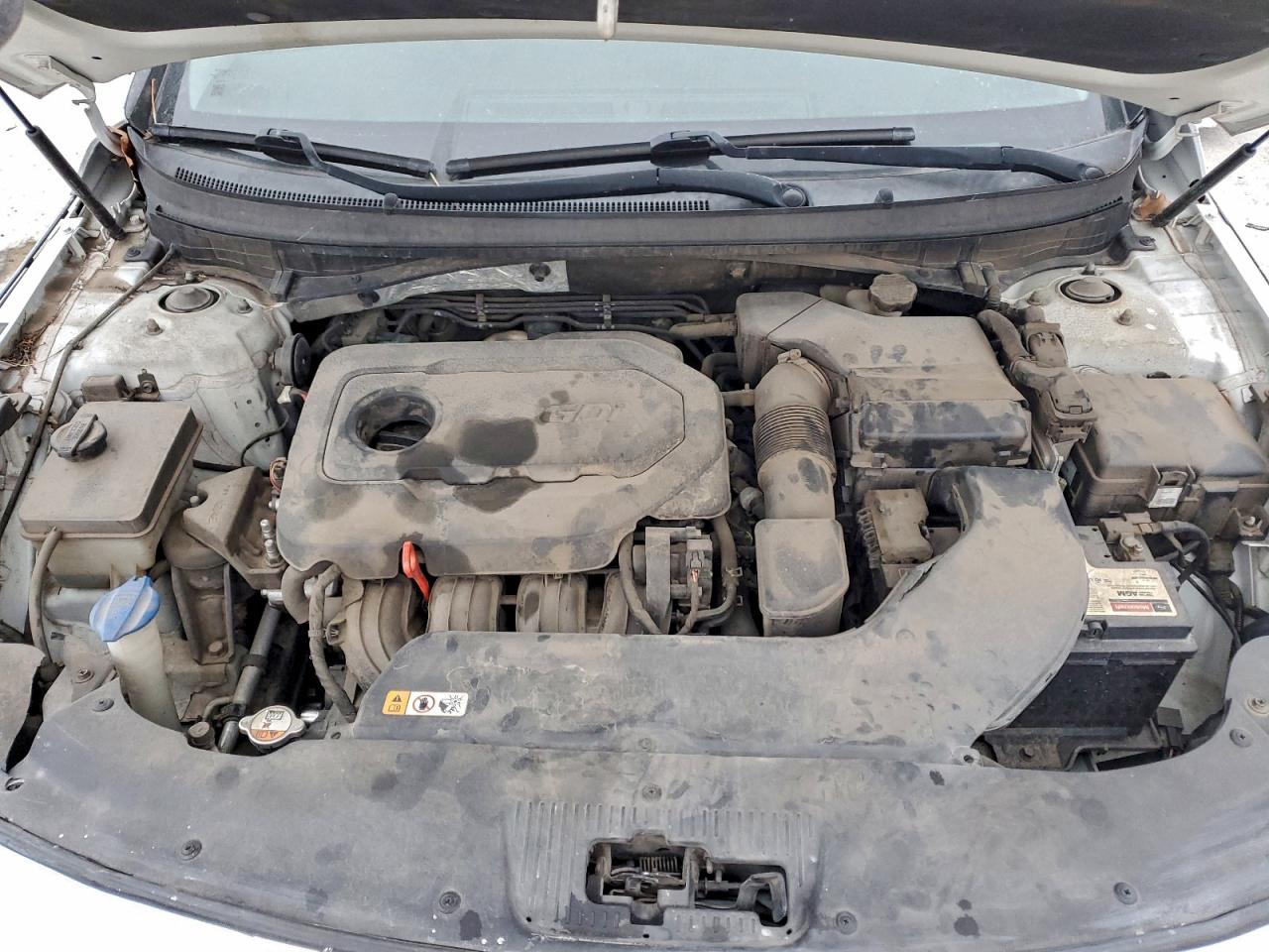 2015 HYUNDAI SONATA SE photo 11