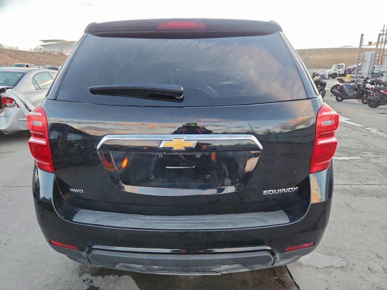 2016 CHEVROLET EQUINOX LS photo 6