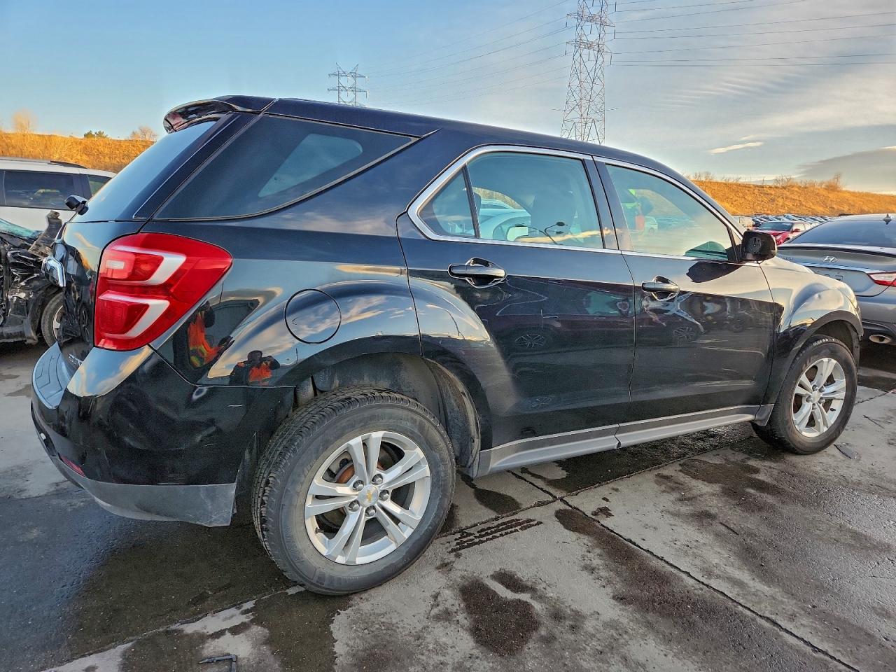 2016 CHEVROLET EQUINOX LS photo 3