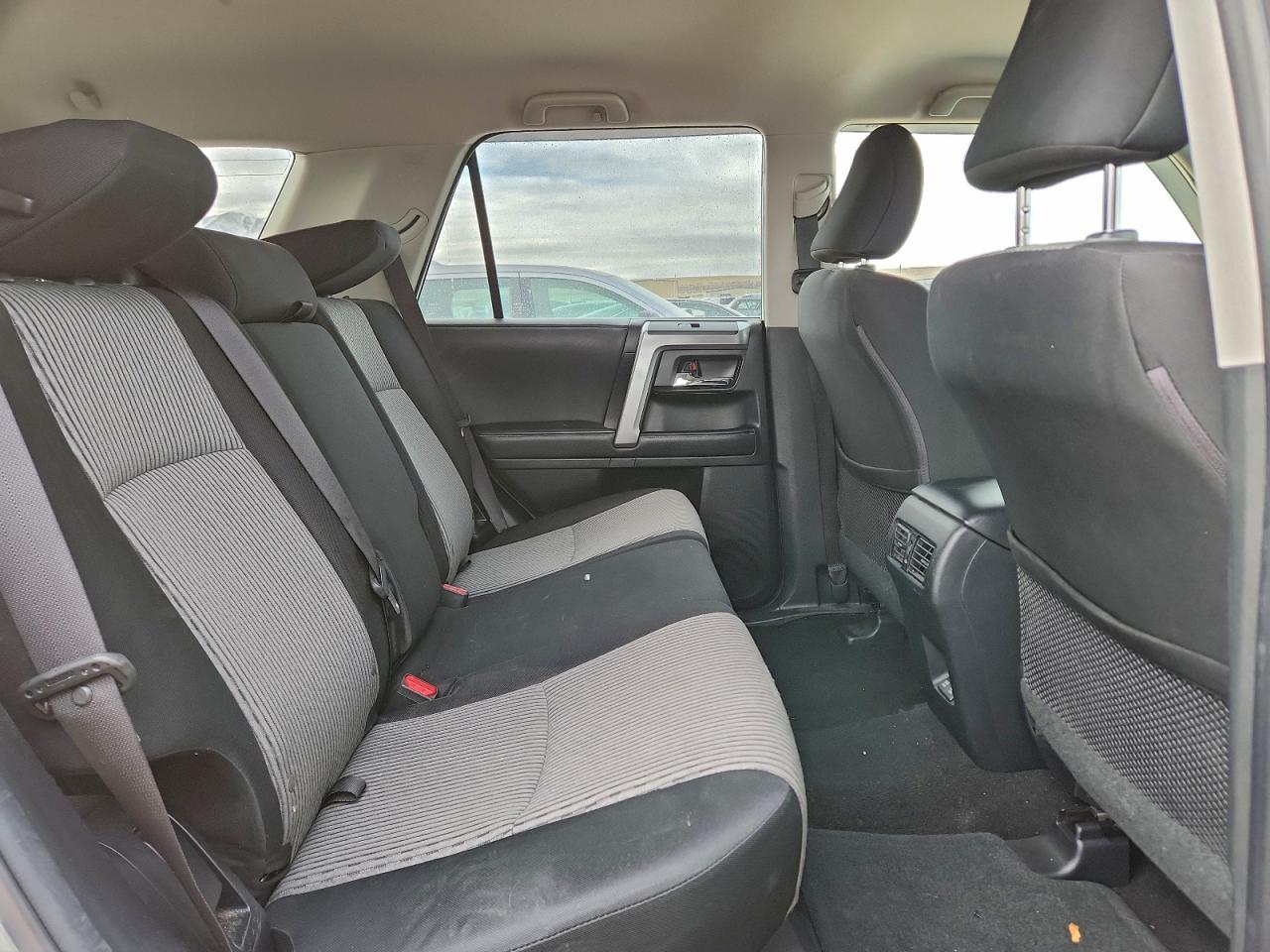 2022 TOYOTA 4RUNNER SR5/SR5 PREMIUM photo 11