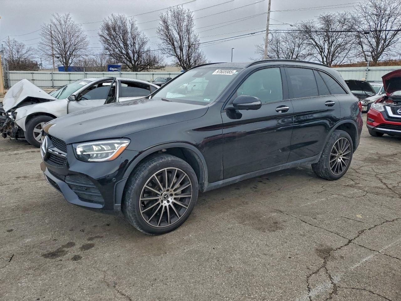 2022 MERCEDES-BENZ GLC
