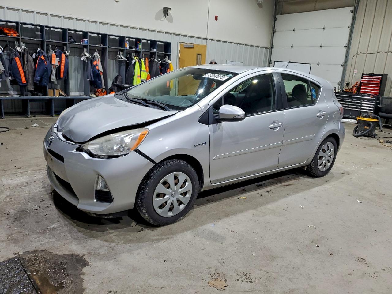 2013 TOYOTA PRIUS C