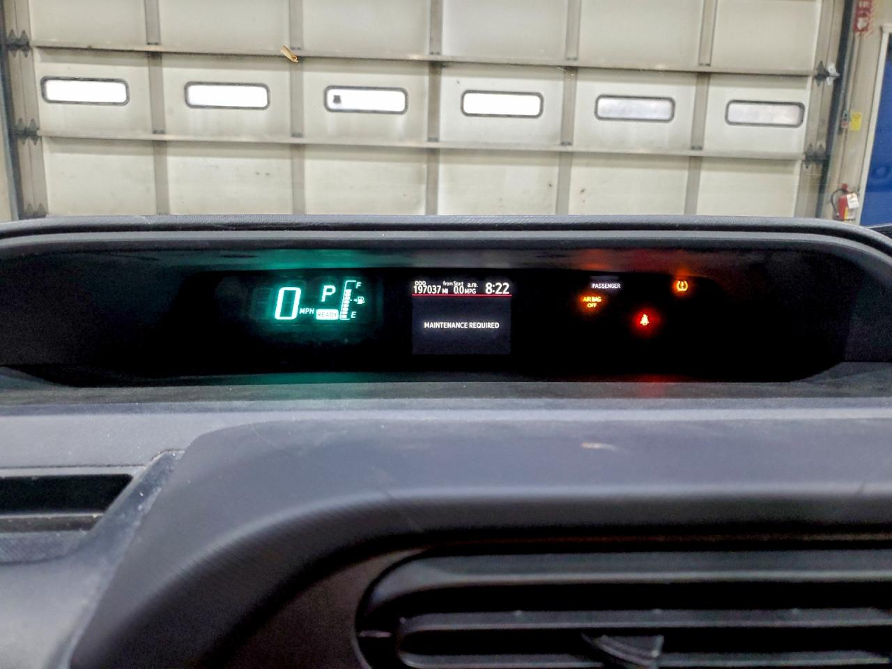 2013 TOYOTA PRIUS C photo 9