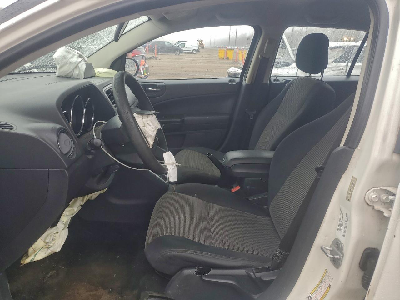 2010 DODGE CALIBER SXT photo 13