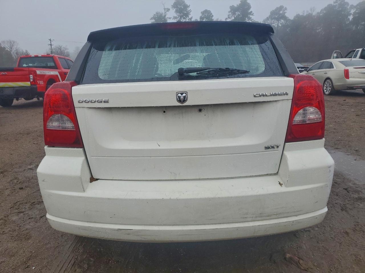 2010 DODGE CALIBER SXT photo 11