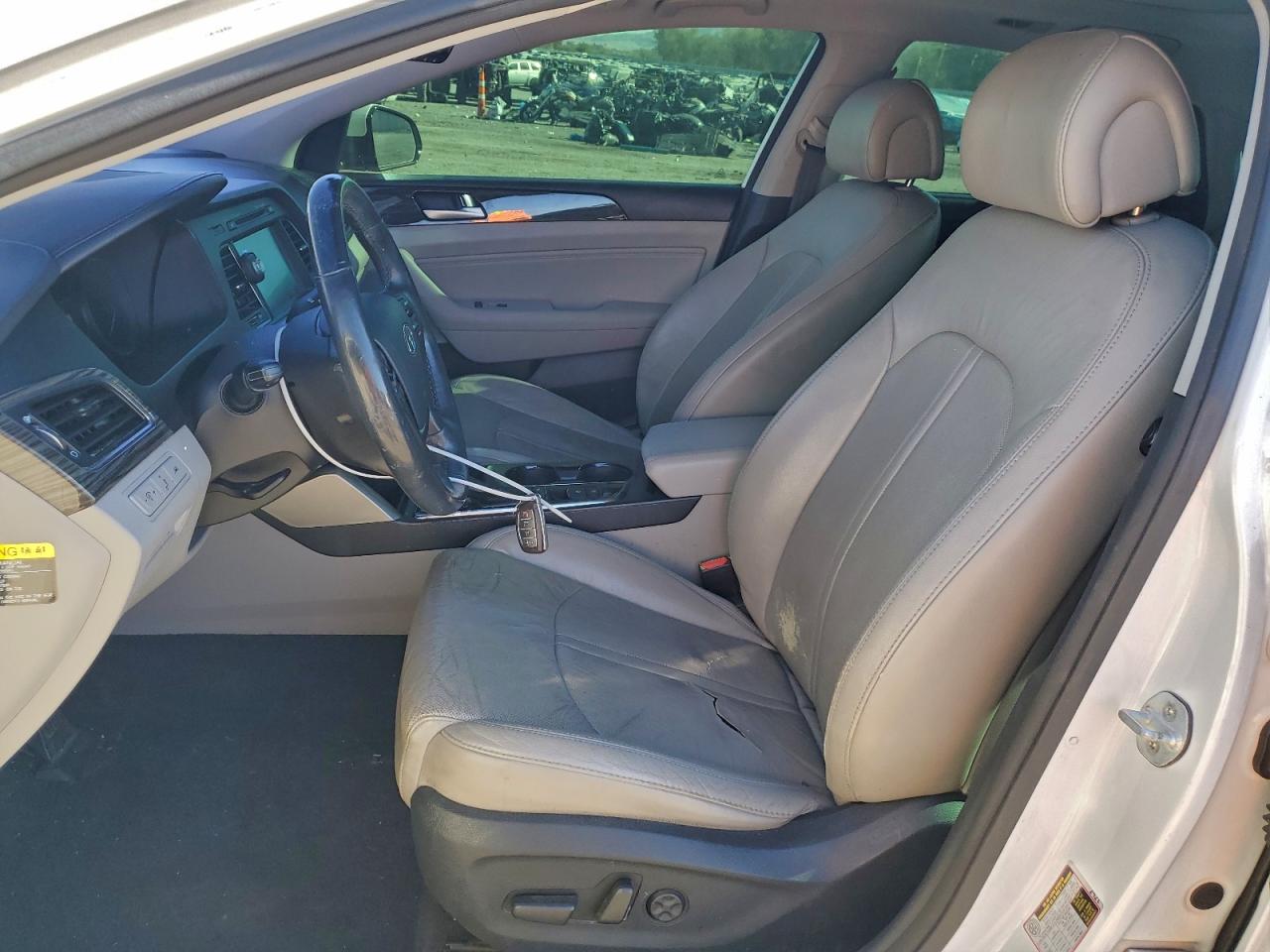 2015 HYUNDAI SONATA SPORT photo 7