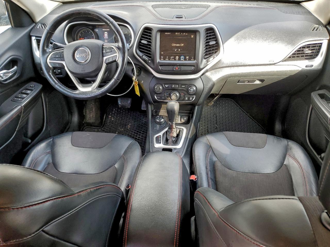 2015 JEEP CHEROKEE TRAILHAWK photo 8