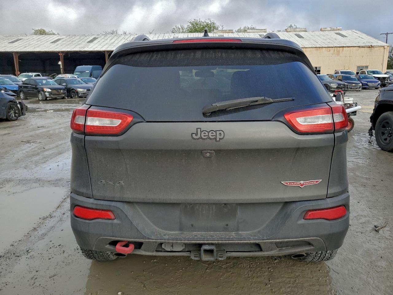 2015 JEEP CHEROKEE TRAILHAWK photo 6