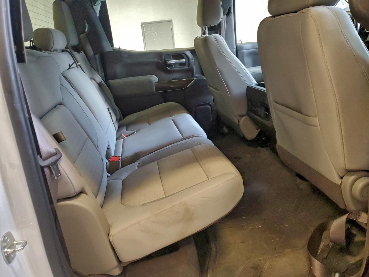 2021 CHEVROLET SILVERADO C1500 RST photo 10