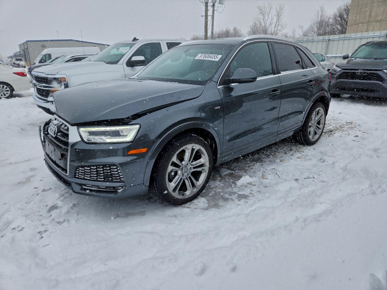 2018 AUDI Q3