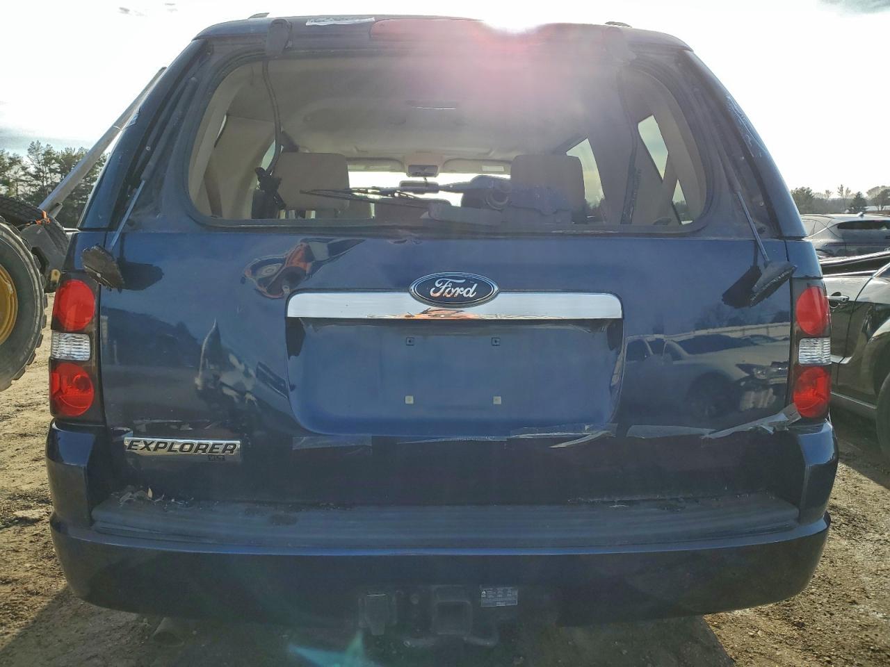 2008 FORD EXPLORER XLT photo 6