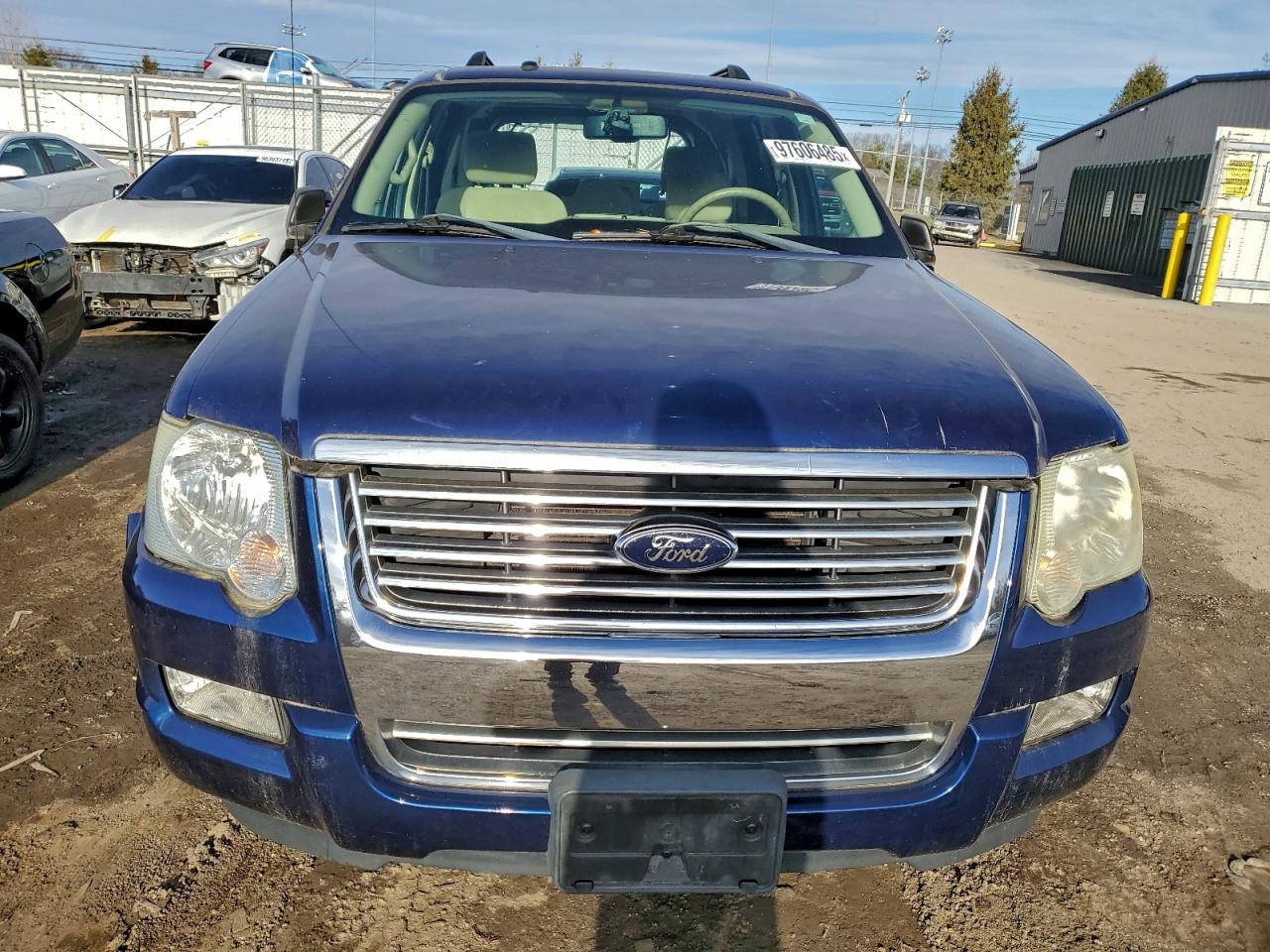 2008 FORD EXPLORER XLT photo 5