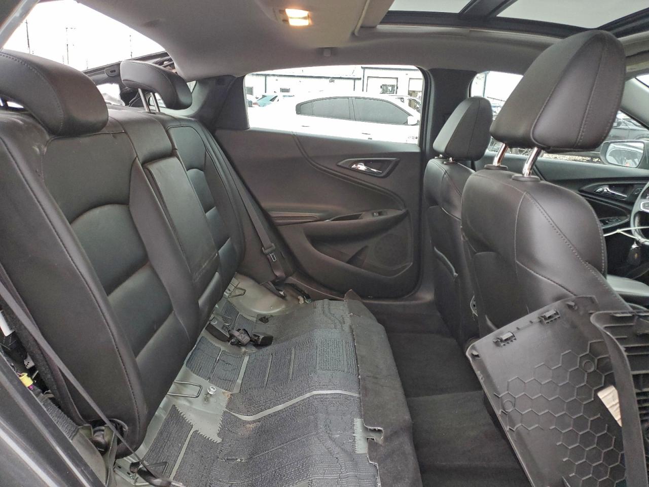 2018 CHEVROLET MALIBU LT photo 10
