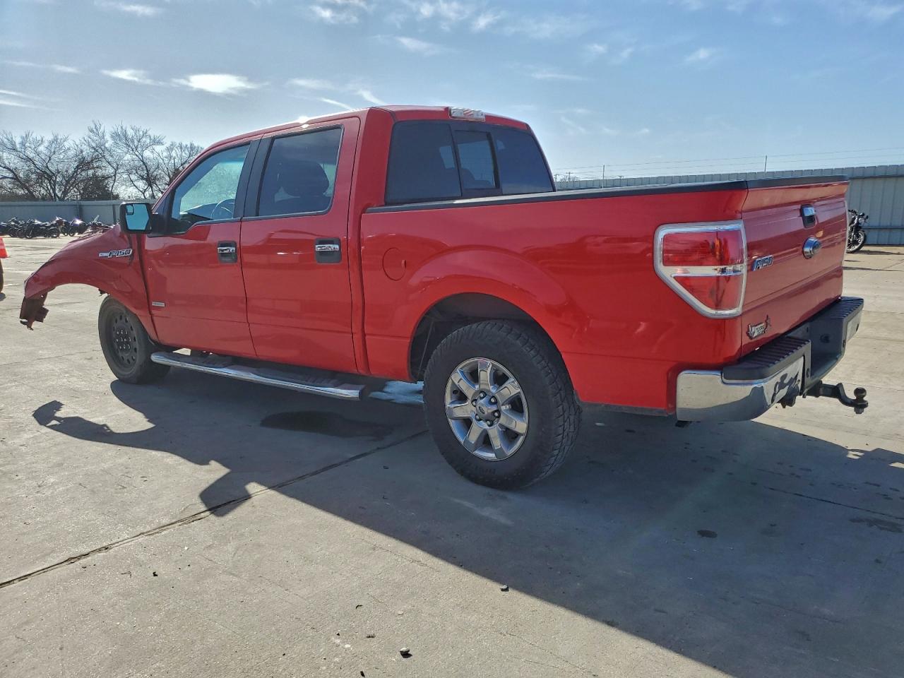 2014 FORD F150 SUPERCREW photo 2