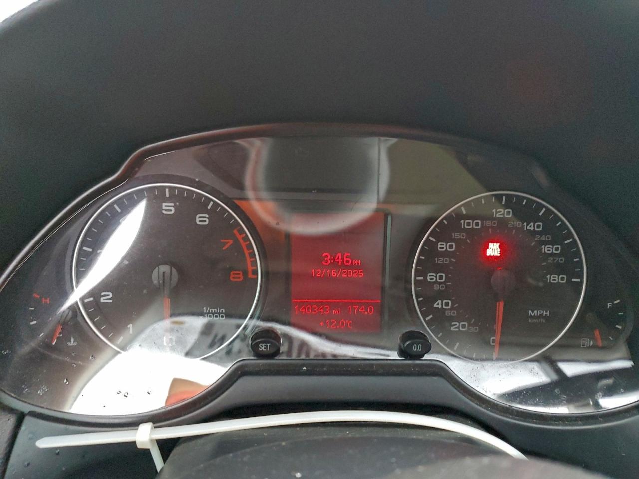 2011 AUDI Q5 PREMIUM photo 9