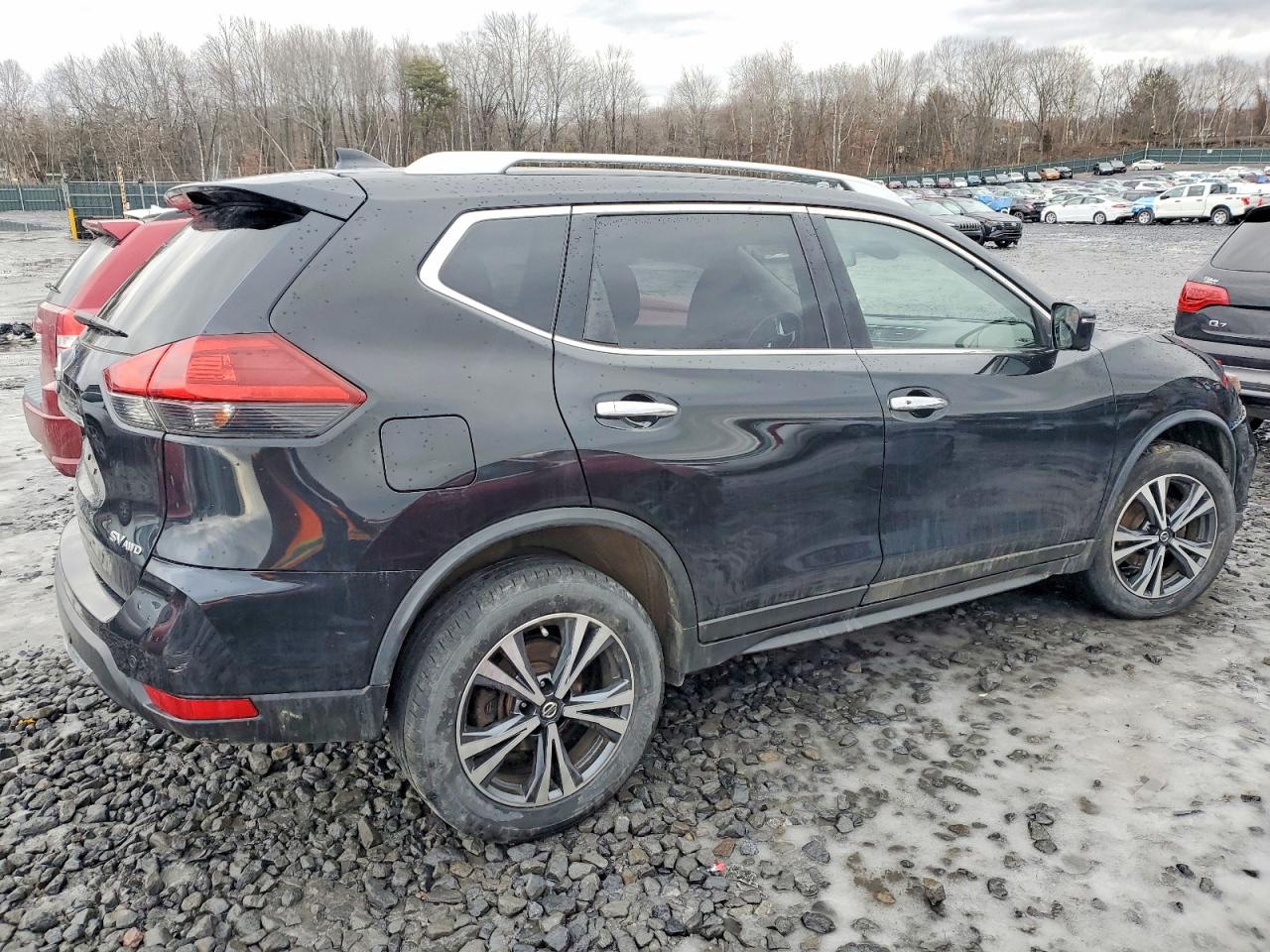 2019 NISSAN ROGUE S photo 3