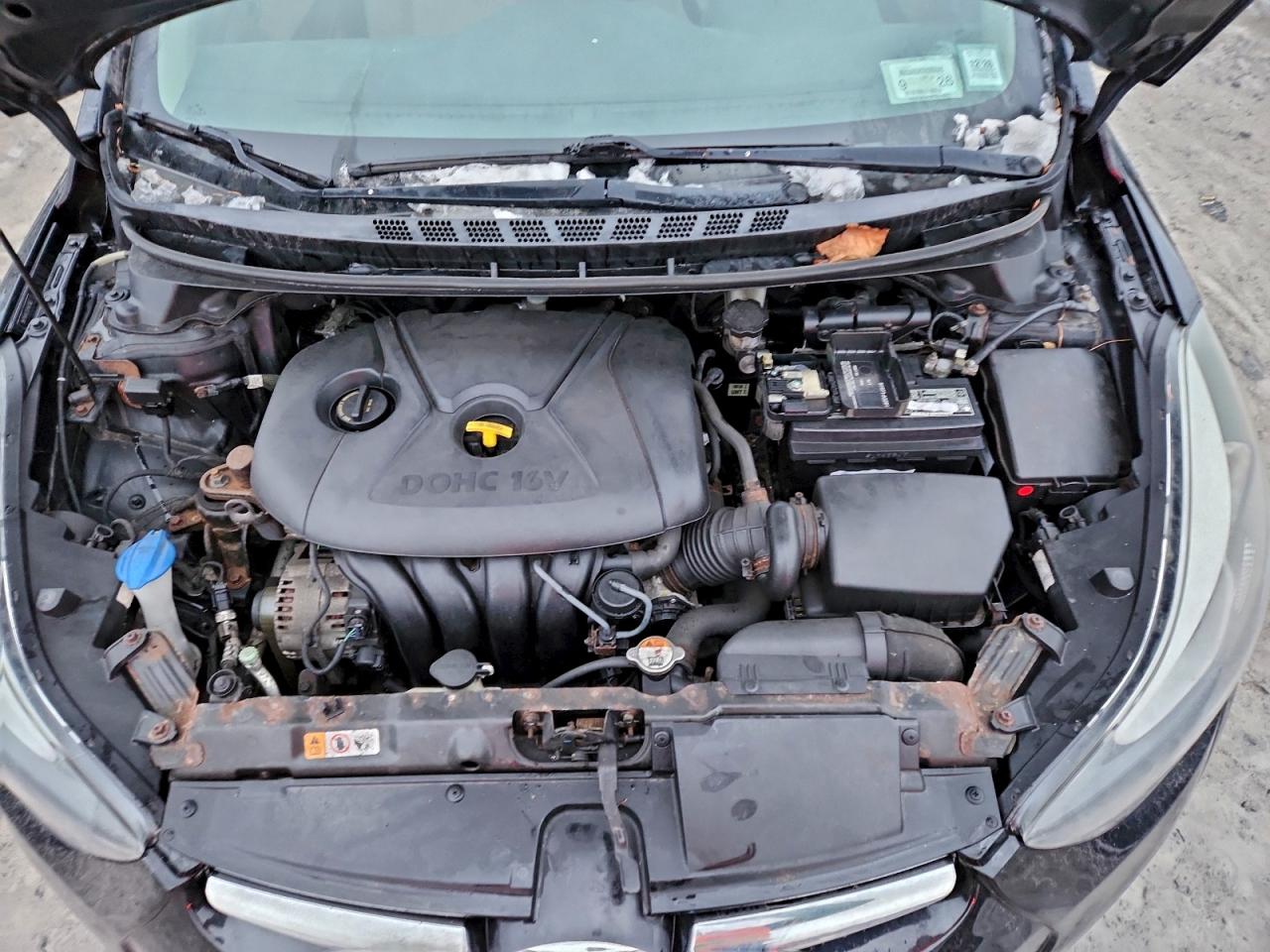 2014 HYUNDAI ELANTRA SE photo 31