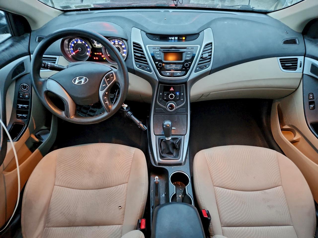 2014 HYUNDAI ELANTRA SE photo 22