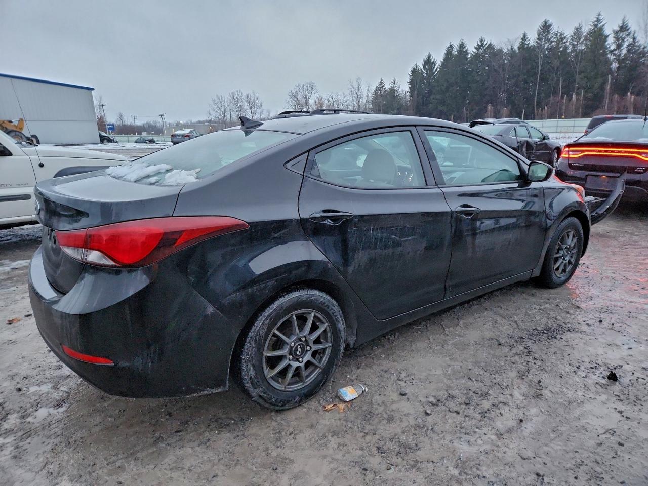 2014 HYUNDAI ELANTRA SE photo 7