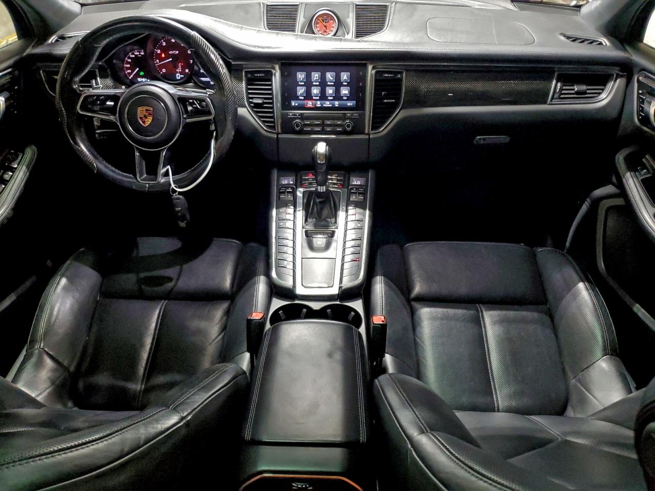 2017 PORSCHE MACAN GTS photo 22
