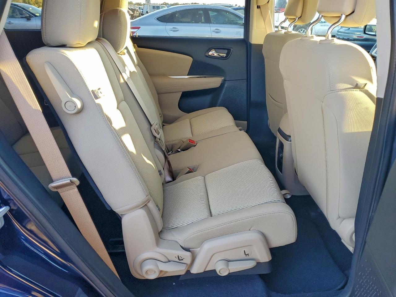 2018 DODGE JOURNEY SE photo 11
