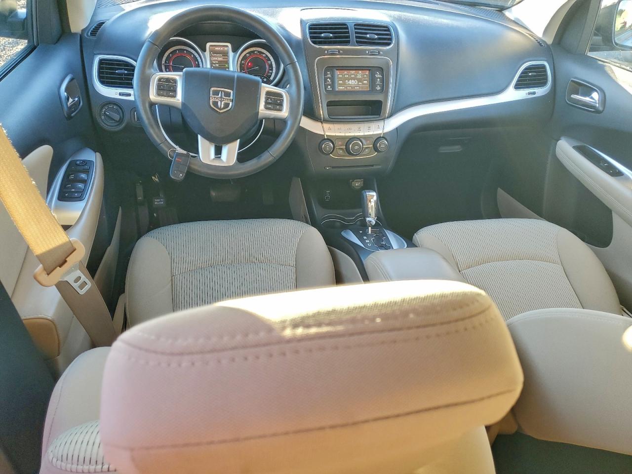 2018 DODGE JOURNEY SE photo 8