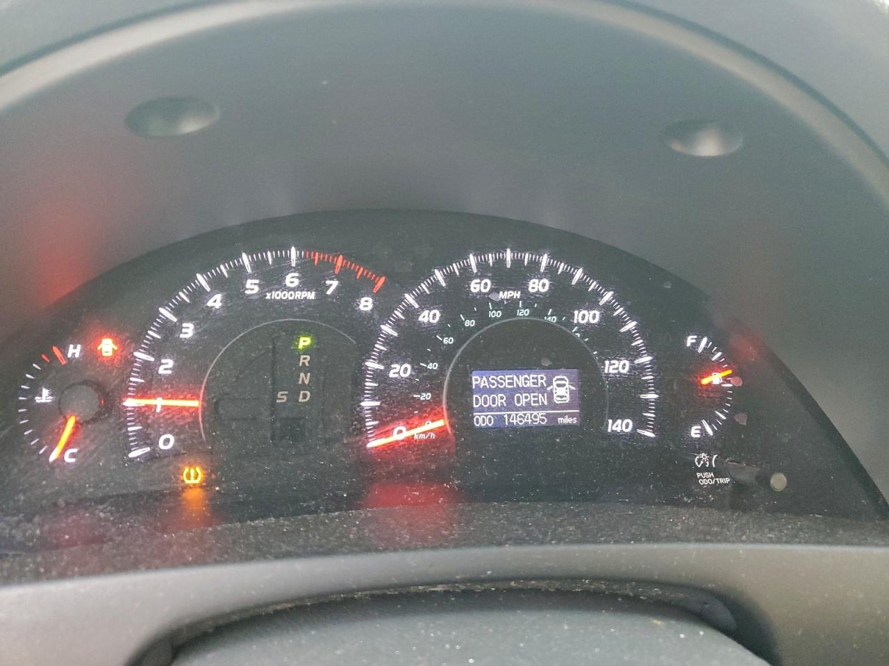 2010 TOYOTA CAMRY BASE photo 17